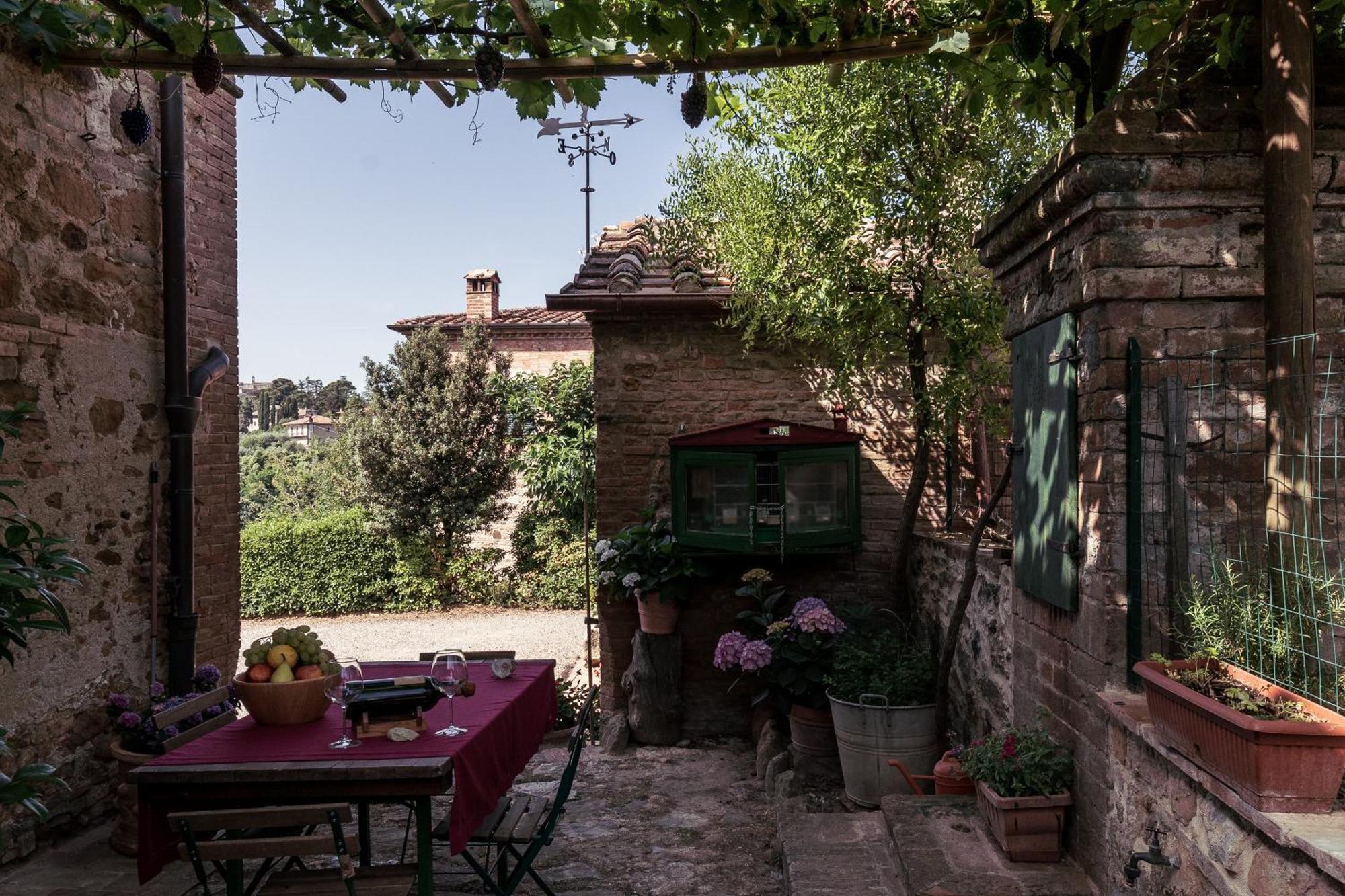 B&B Al Vecchio Forno มอนติปุลเชียโน ภายนอก รูปภาพ