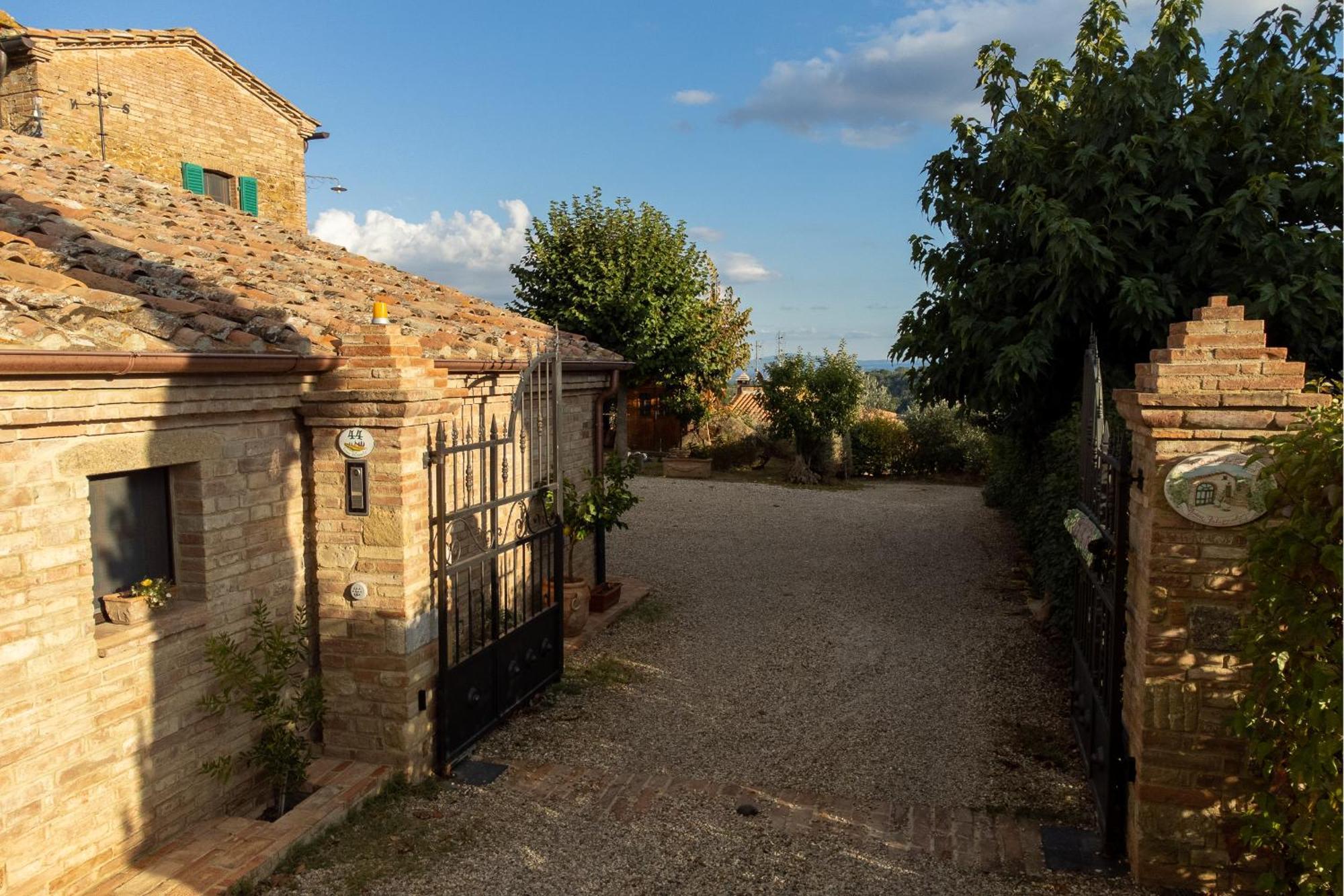 B&B Al Vecchio Forno มอนติปุลเชียโน ภายนอก รูปภาพ